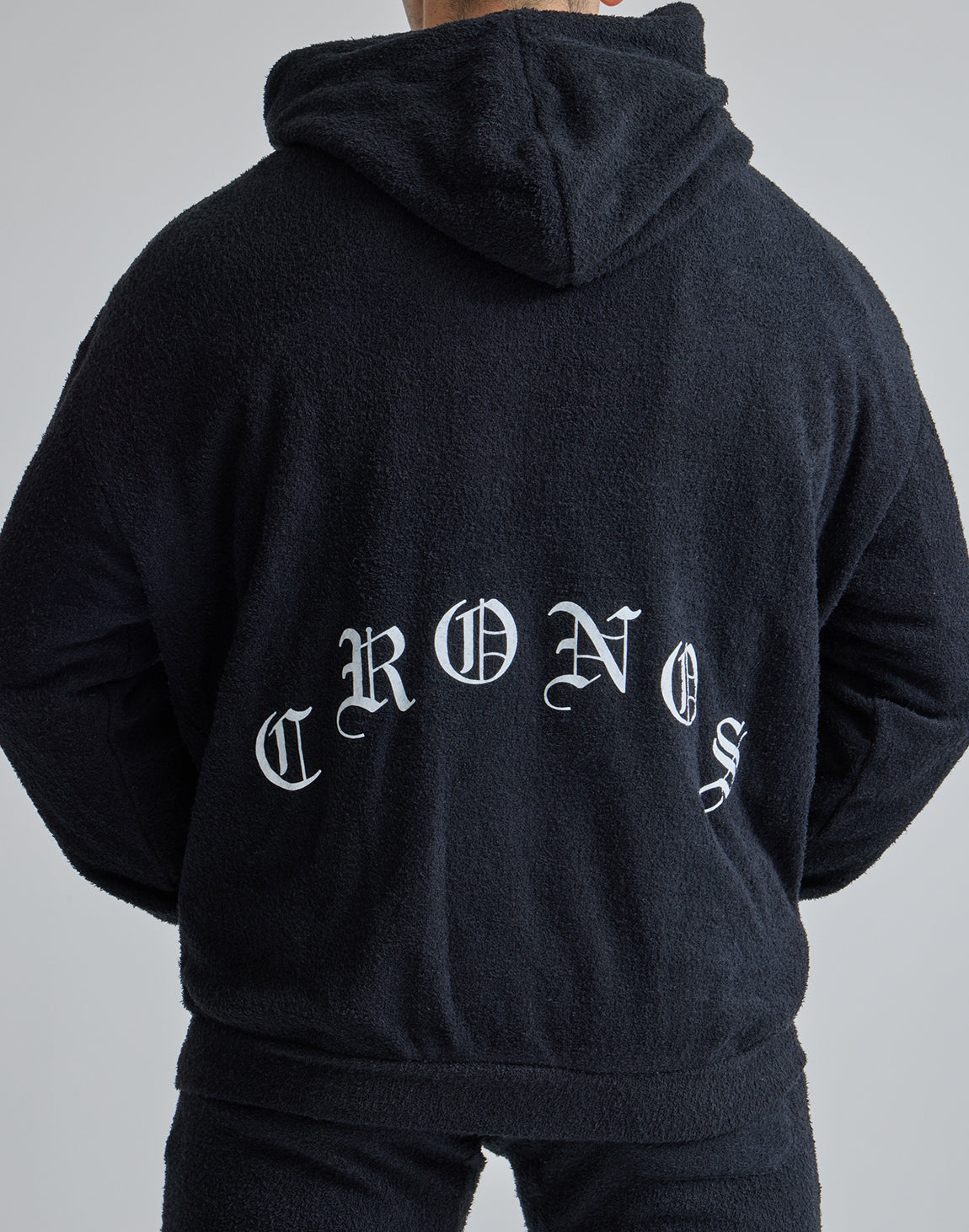CRONOS ROOM BLACK LETTER LOGO HOODIE – クロノス CRONOS Official Store