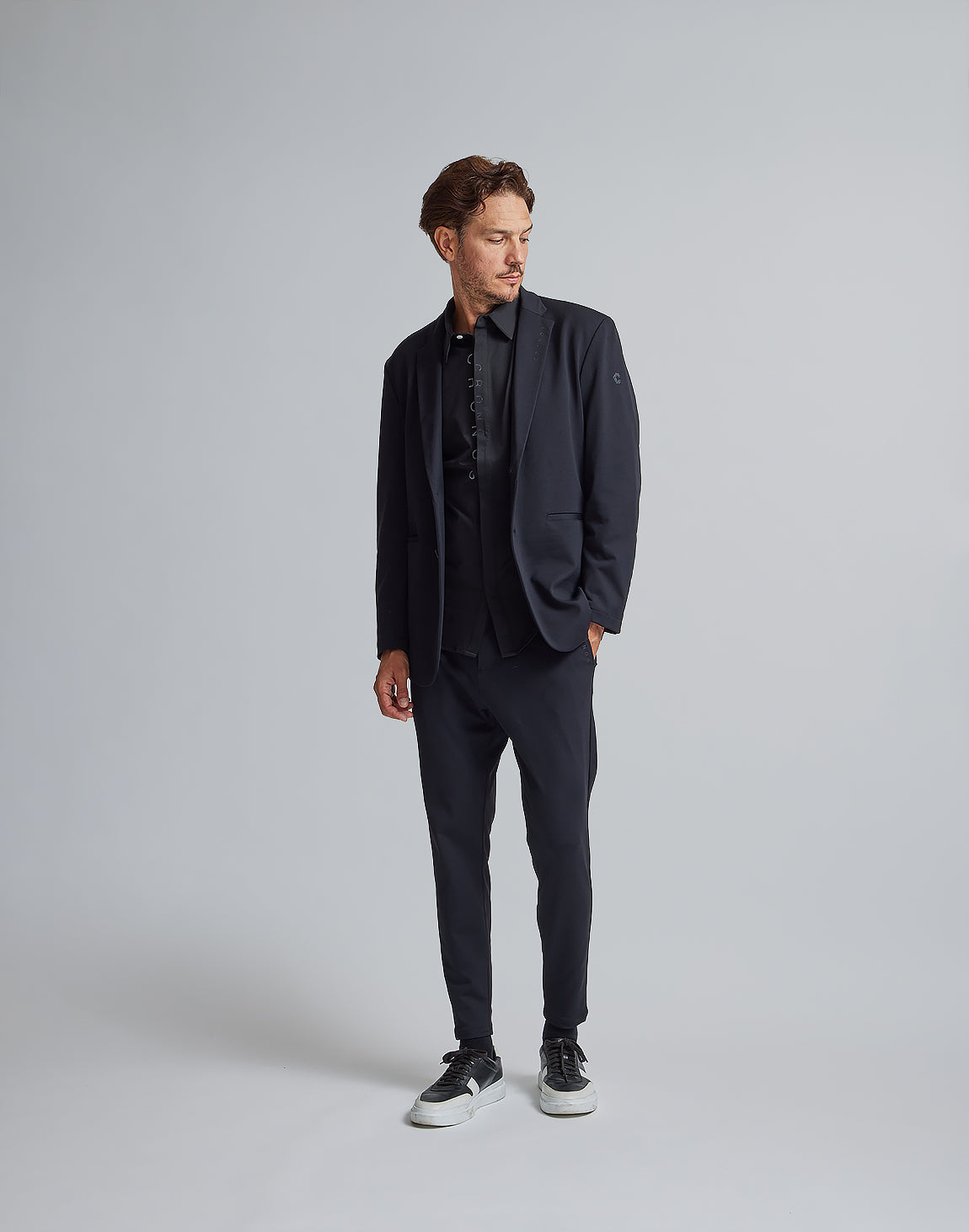 CRONOS BLACK TAILORED STRETCH JACKET【BLACK】