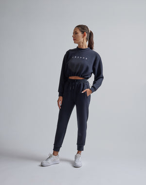 CRONOS WOMEN HIGH NECK SHORT SWEAT TOP [BLACK]