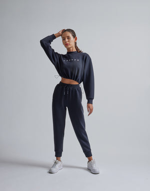 CRONOS WOMEN HIGH NECK SHORT SWEAT TOP [BLACK]