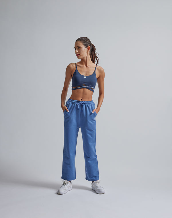 CRONOS WOMEN HIP LOGO FLARE PANTS【BLUE】