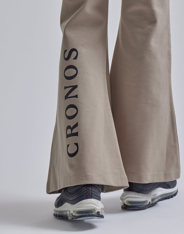 CRONOS WOMEN CALF LOGO FLARE PANTS【BEIGE】