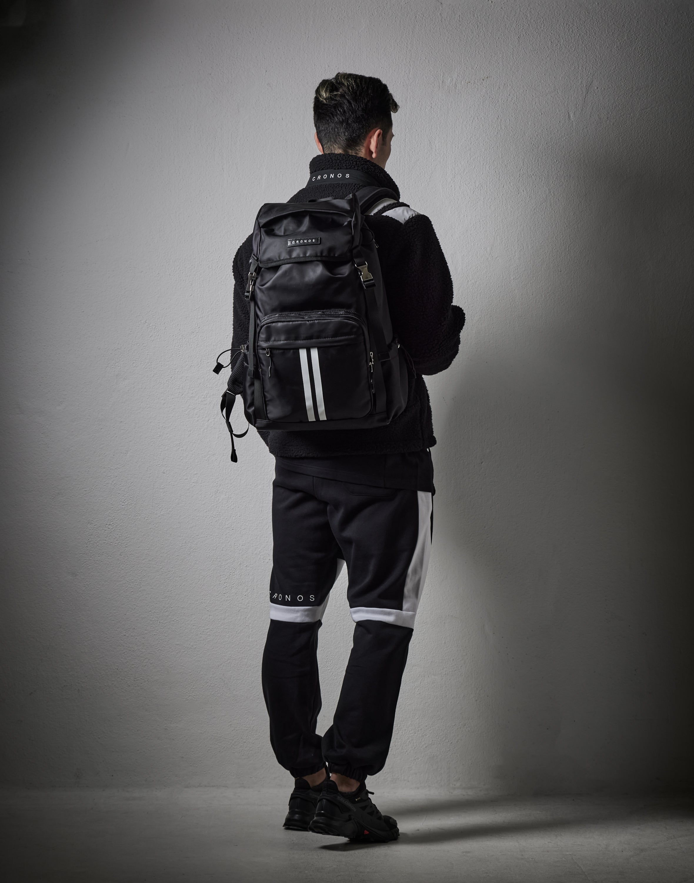 希少 】【オンライン完売品】UTILITY BACKPACK クロノスリュック