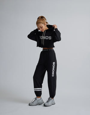 CRONOS WOMEN LOGO SHORT HOODIE【BLACK】