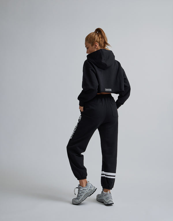 CRONOS WOMEN LOGO SHORT HOODIE【BLACK】