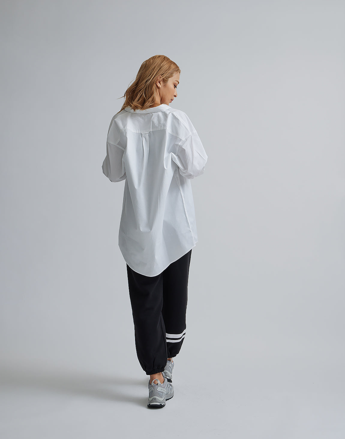 CRONOS WOMEN LOGO LONG SHIRTS – クロノス CRONOS Official Store