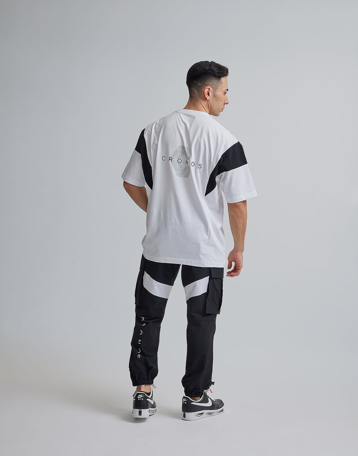 CRONOS BACK LOGO OVERSIZE T-SHIRTS【WHITE】 – クロノス CRONOS Official Store