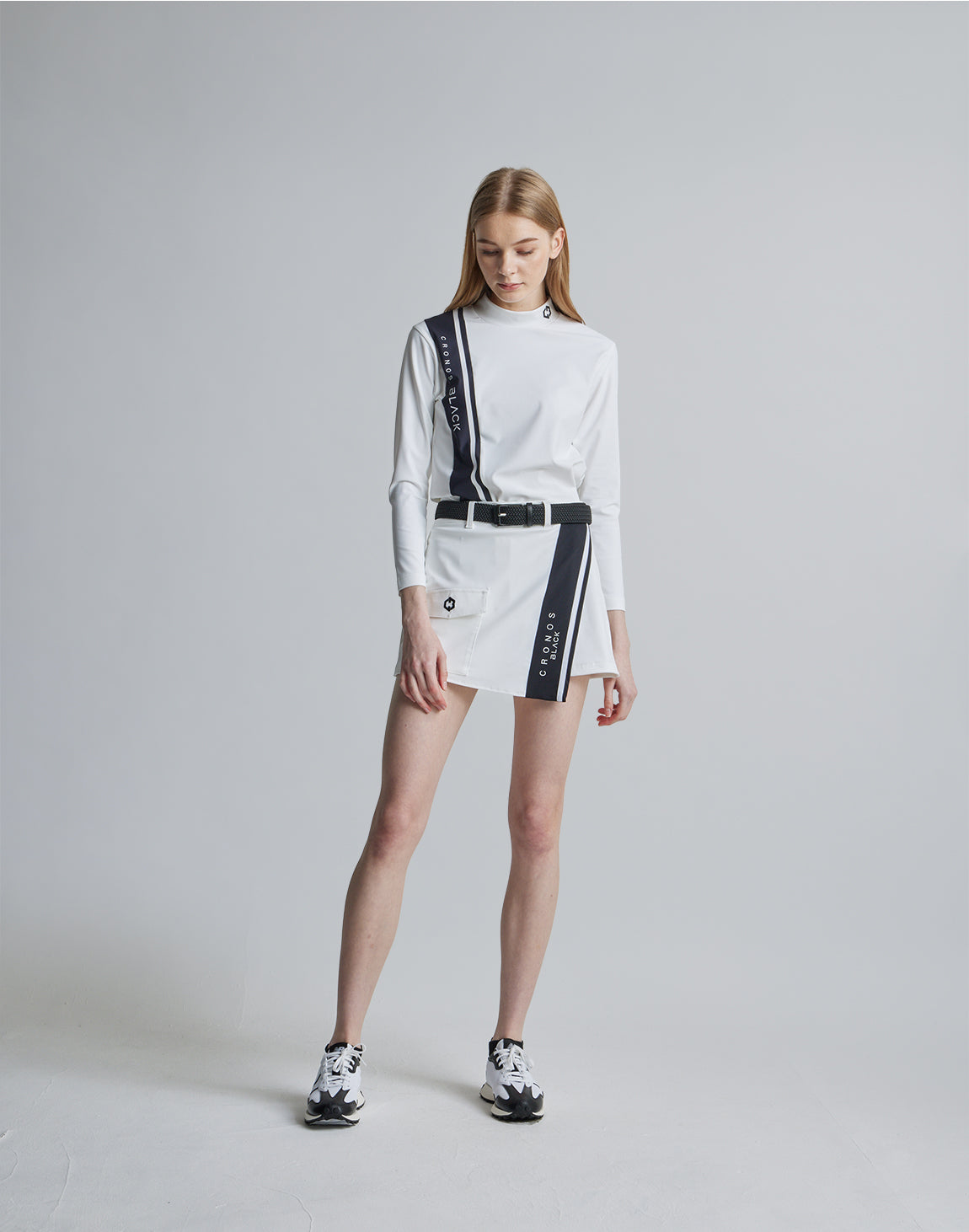 CRONOS BLACK 2LINE LONGSLEEVE [WHITE]