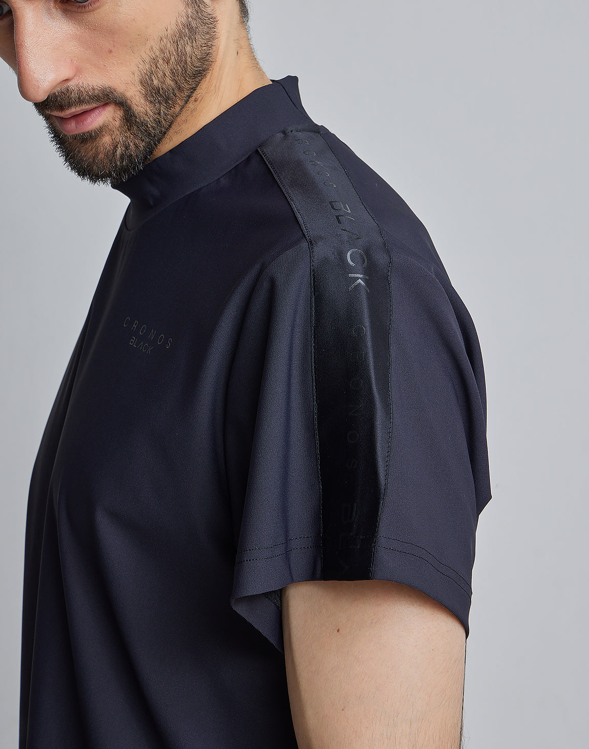CRONOS BLACK SIDE LINE MOCKNECK [BLACK]