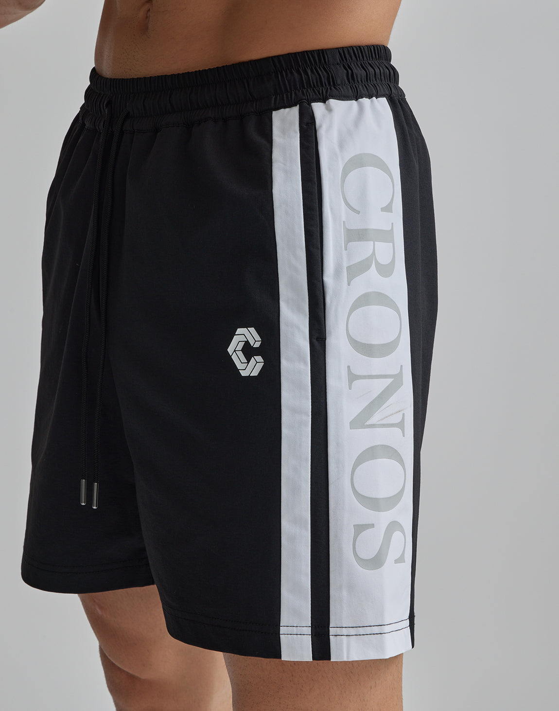 CRONOS 2LINE NYLON STRETCH SHORTS – クロノス CRONOS Official Store