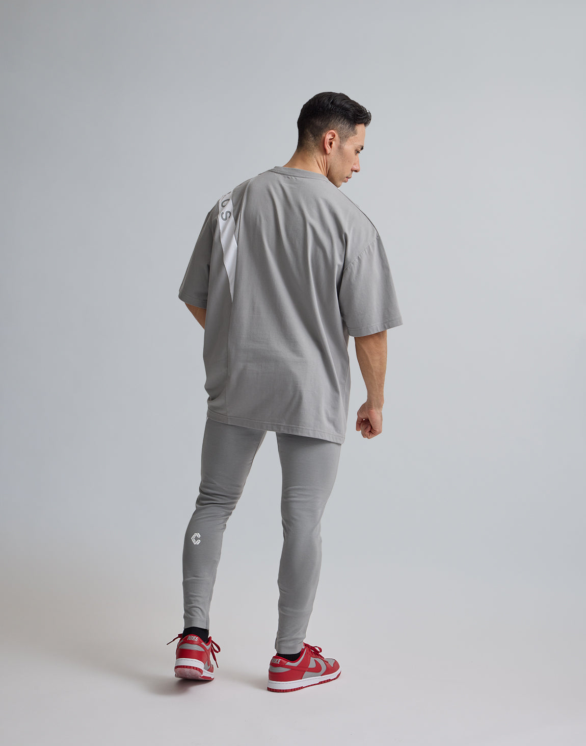 CRONOS 赤 Tシャツ Sサイズ フィットネスアパレルブランド『CRONOS』とのコラボアイテムを