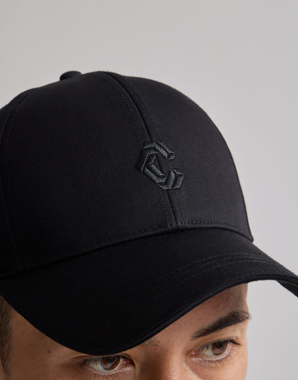 CRONOS LOGO EMBROIDERY CAP【BLACK×BLACK】 – クロノス CRONOS Official Store