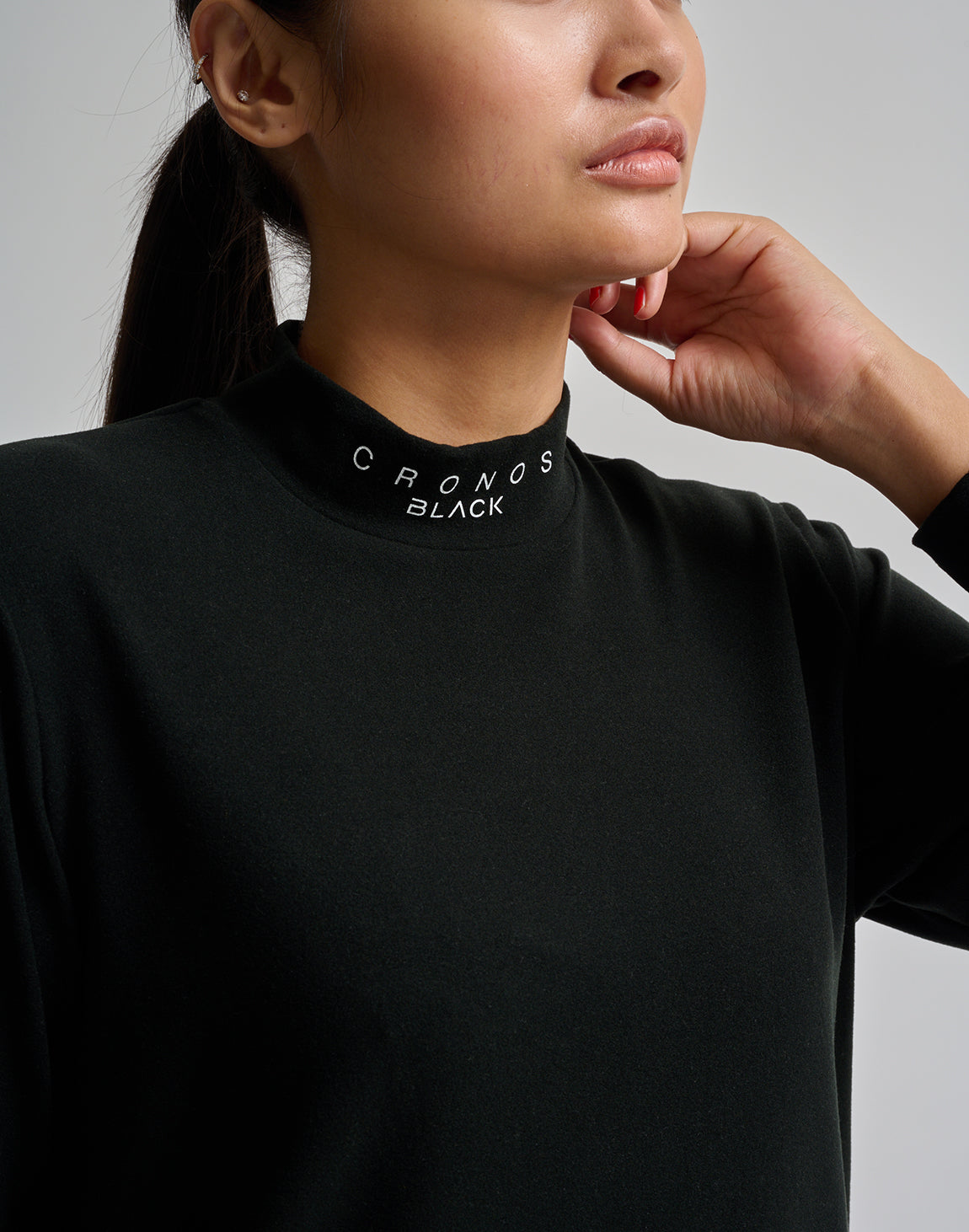 CRONOS BLACK MOCK NECK LONG SLEEVE T-SHIRT【KHAKI】