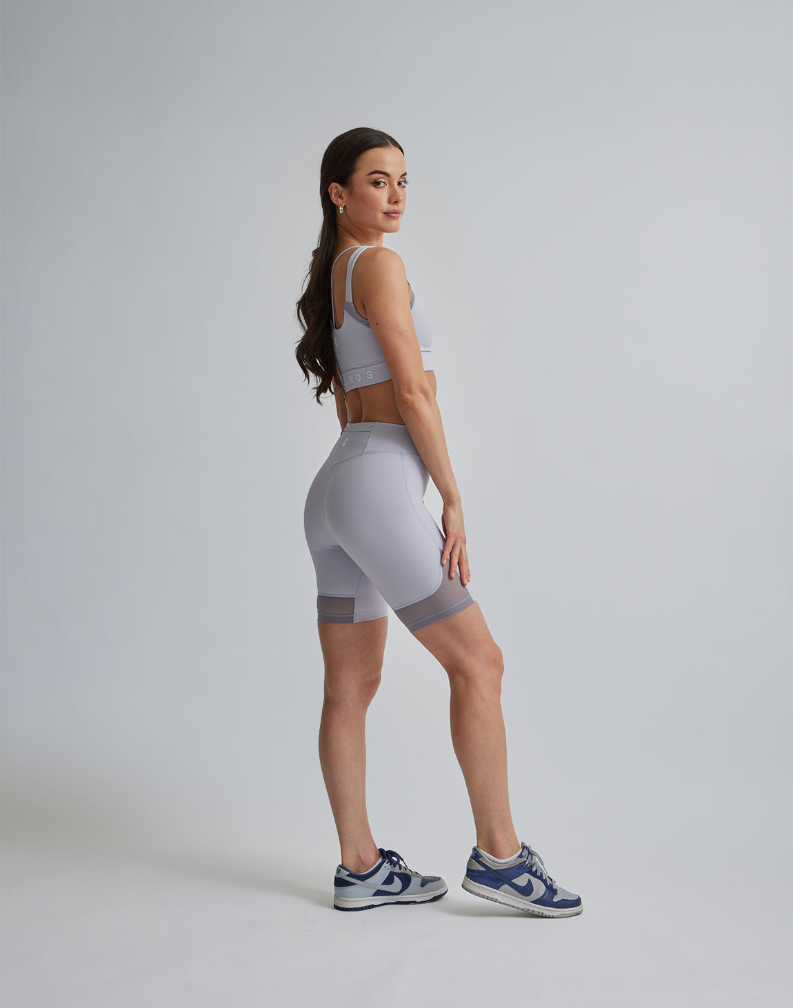 無料配達 WOMEN CRONOS SPORTS クロノス – LEGGINGS【GRAY】 SHORT MESH レッグウェア