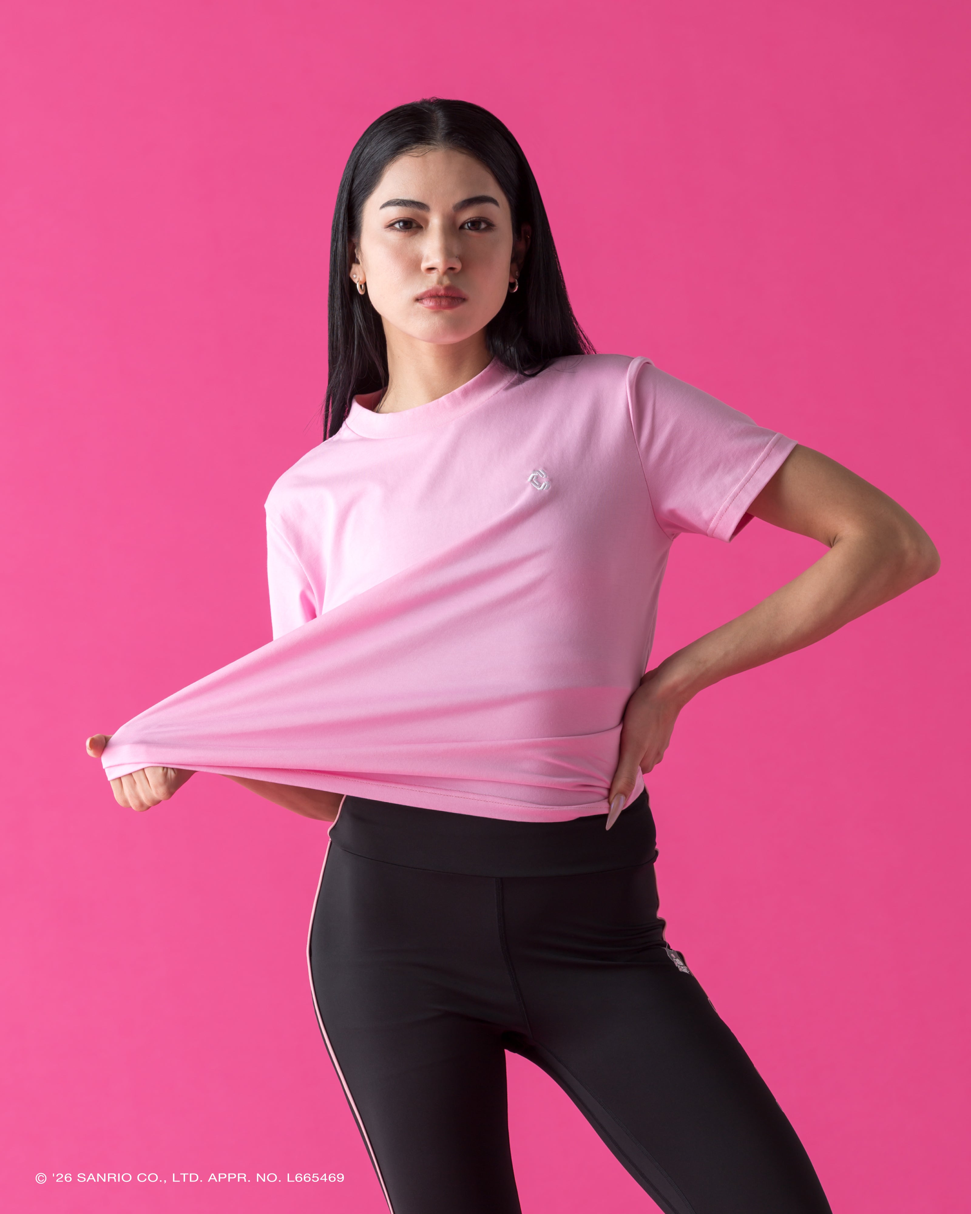 CRONOS クロノス　ピンク　セットアップ　トレーニングウェア CRONOS×KUROMI BASIC TEE【PINK】