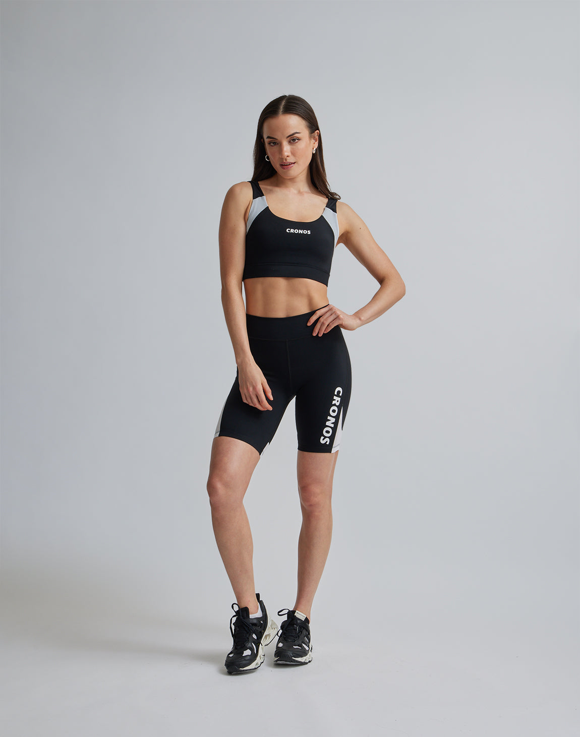 CRONOS WOMEN SPORTS MESH SHORT LEGGINGS【BLACK×WHITE