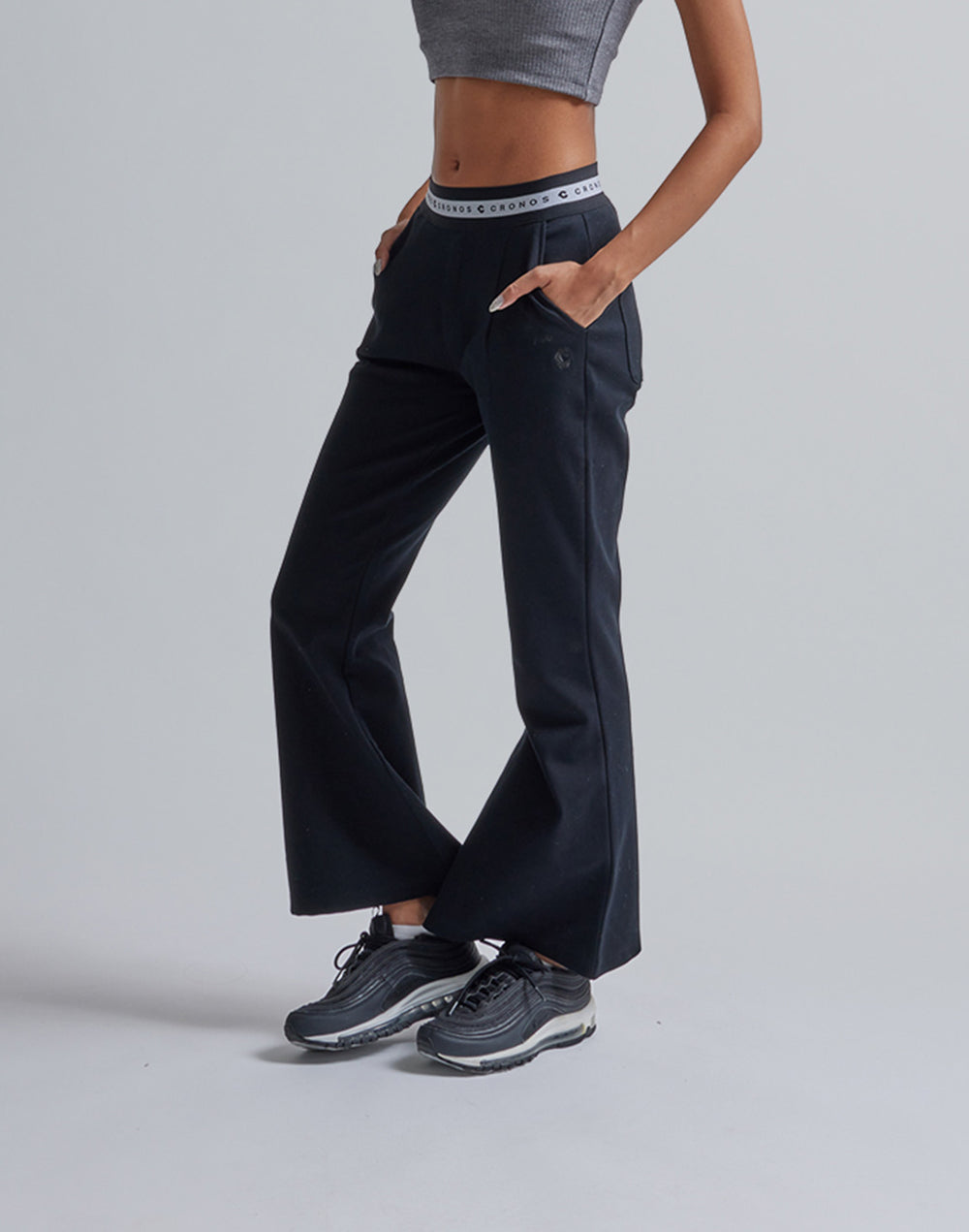CRONOS WOMEN CALF LOGO FLARE PANTS【BLACK】