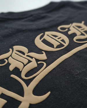 CRONOS BLACKLETTER S/S TEE【BLACK×GREIGE】