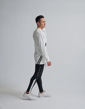 alt=ロングスリーブ　ロングtシャツ　メンズトップス　メンズウェア　ユニクロ　ユニクロメンズ　メンズトップス　筋トレ　トレーニング　トレーニングウェア　ランニング　スポーツ  スポーツウェア　フィットネス　フィットネスウェア　ボディビル　サマースタイルアワード　スタイリッシュガイ　フィジーク