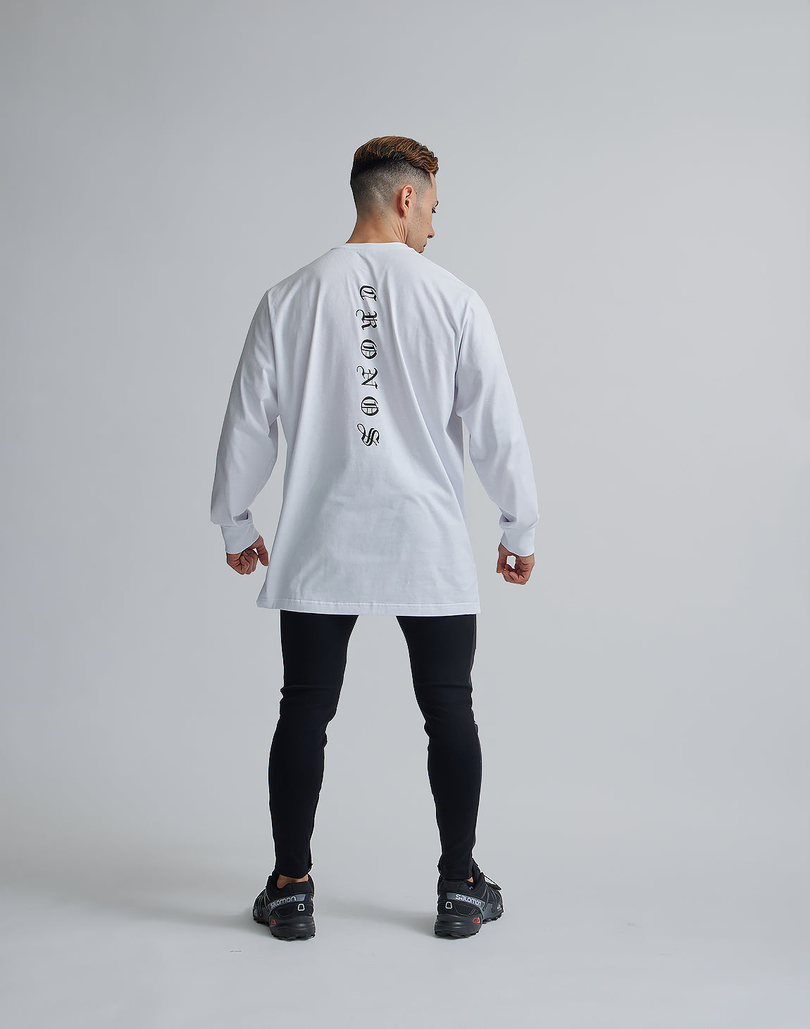 CRONOS BLACK LETTER LOGO LONGSLEEVE [WHITE] – クロノス