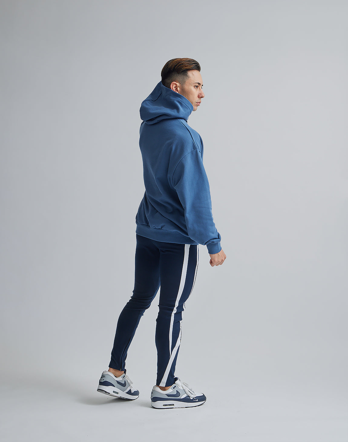 クロノス cronos ジャンパーパーカースウェット