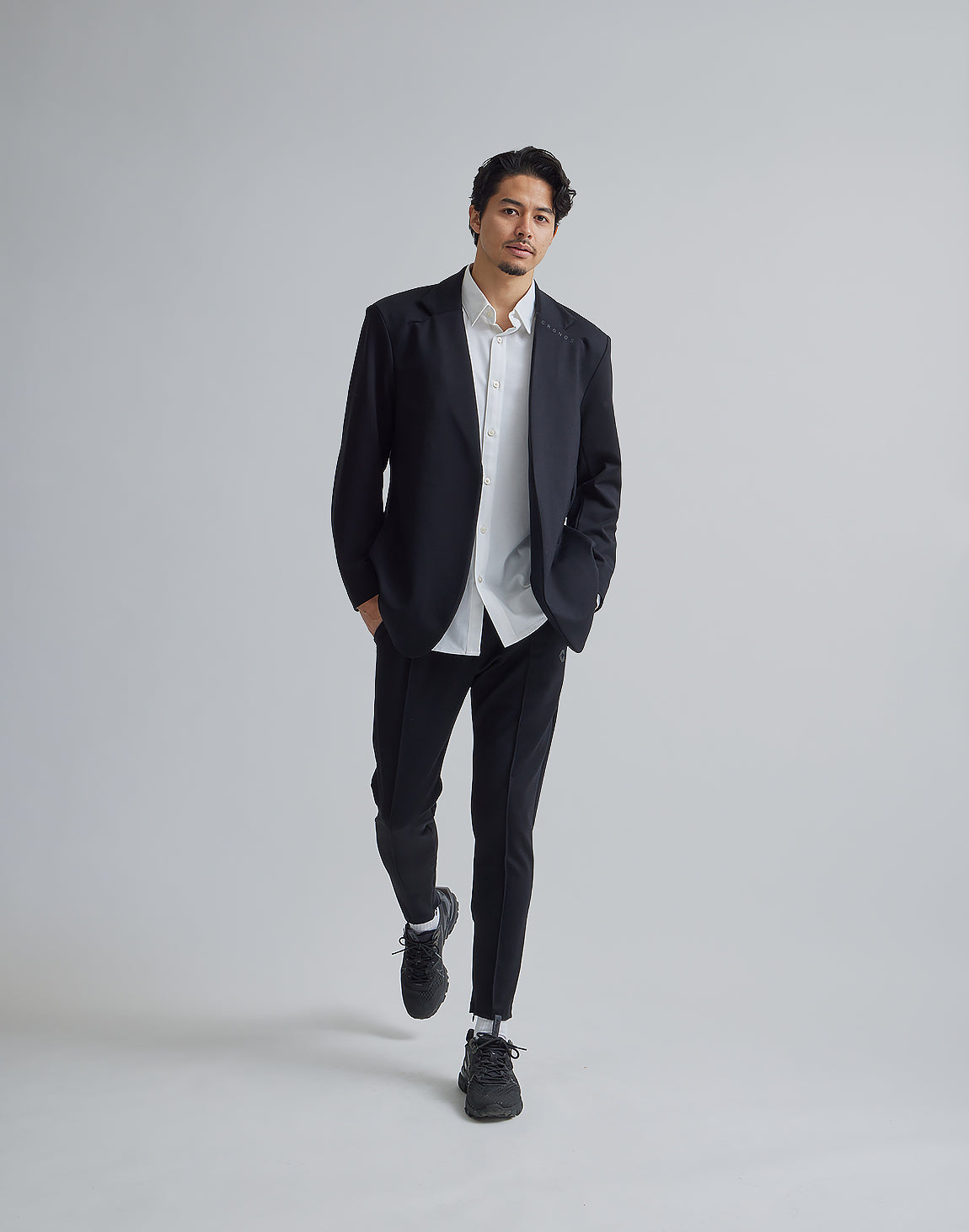 CRONOS BLACK COLLAR LESS STRETCH JACKET【BLACK】