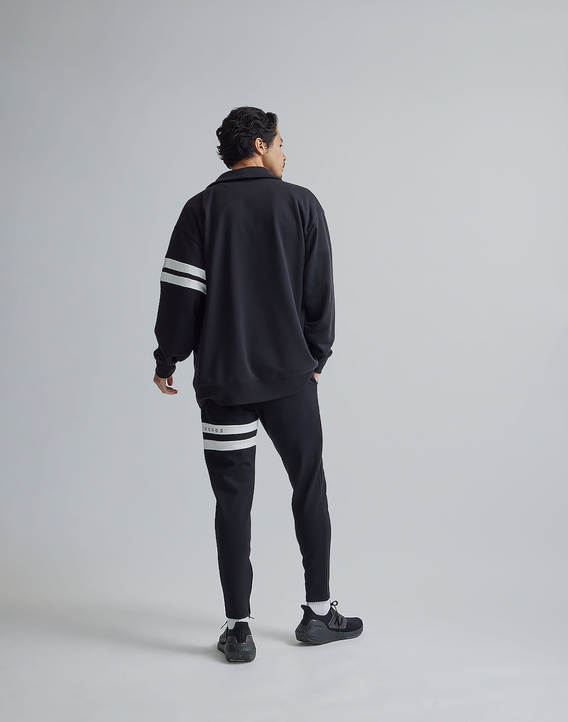 早い者勝ち⭐︎CRONOS BLACK ROAMING CLOAK⭐︎ CRONOS BLACK ROAMING CLOAK【BLACK】