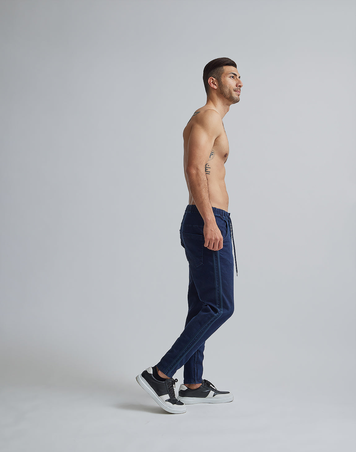 CRONOS BLACK STRETCH DENIM [NAVY]